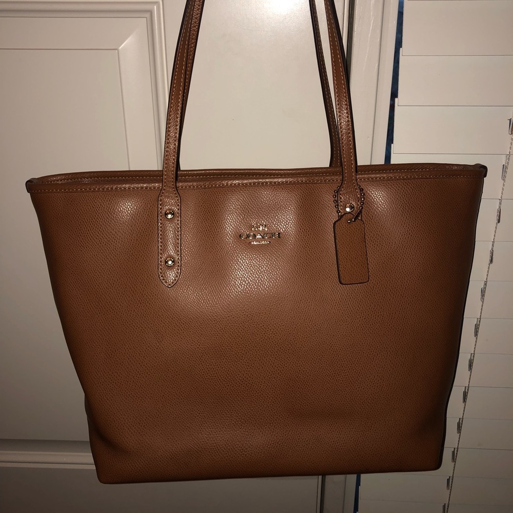 Coach tan leather tote